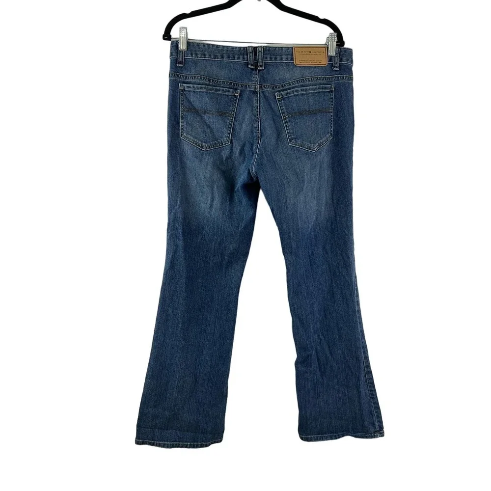 Tommy Hilfiger Blue Jeans Womens Size 14 Pants Pockets Zipper - Picture 2 of 8